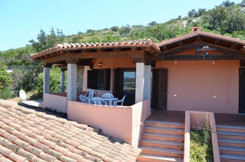 ISS Travel, Panoramic Coda Cavallo Cottages - 10 km from San Teodoro