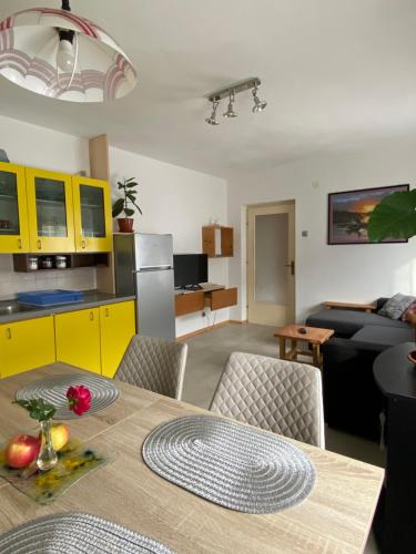 Trnovo ob Soci Kuhala - Apartment - Kobarid