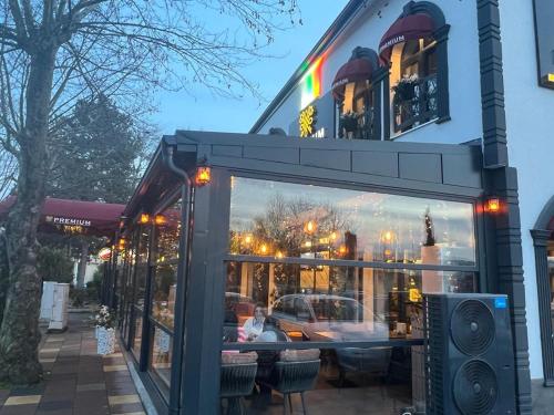 PREMIUM Hotel, Mediterranean Food & Mezze Bar in Momchilgrad