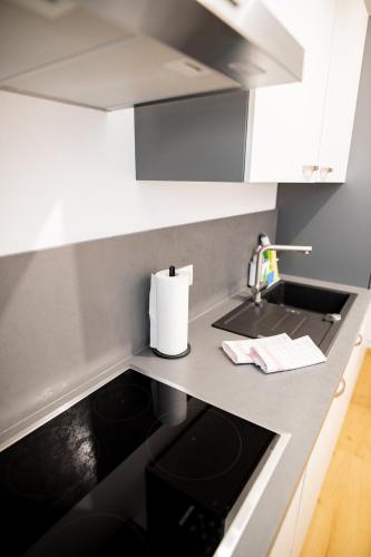 Konyha, C4S -COME4STAY -InnHarmony- Stilvoll eingerichtetes Apartment fur bis zu 8 Personen - Hochwertige Be in Erharting