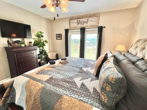 Sleepy Bear Getaway in Pigeon Forge, USA
