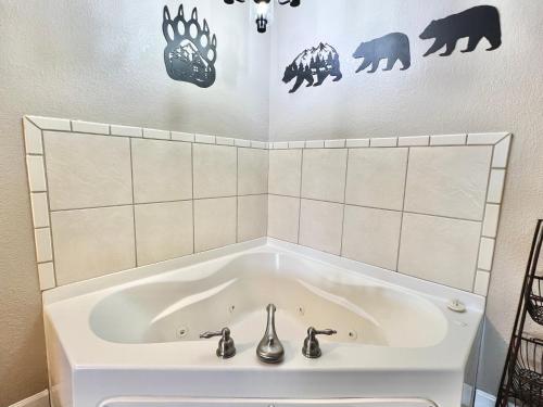 Sleepy Bear Getaway in Pigeon Forge, USA