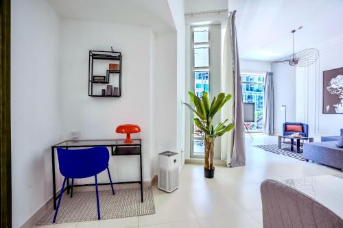 New Modern Apartment 1BHK 5 min walk to Dubai Mall 99walk score, Dubai (photo 6)