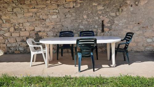 Удобства, La ferme d'Yvette et Zou, au coeur des Baronnies Provencales, pour un sejour en famille ou entre ami in Barret-sur-Méouge