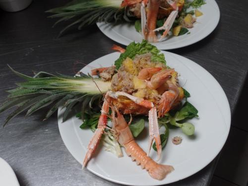 . Logis Hotel Restaurant Le Commerce