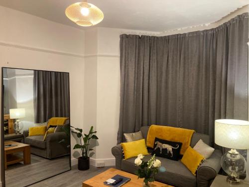 Picture of Beautiful Holiday Home Near Plymouth For 4