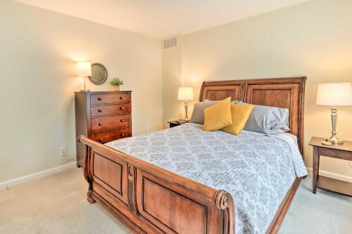 5mi to Big Boulder Hot tub Patio Firepit Fast WiFi 5mi to Big Boulder Hot tub Patio Firepit Fast WiFi