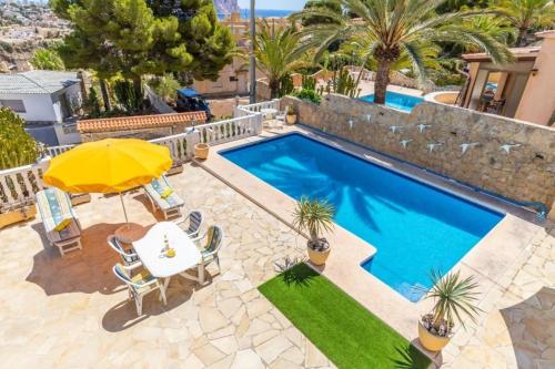 Villa Luna en Calpe piscina y aire acondicionado