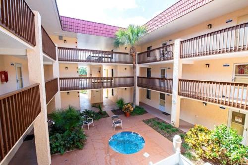 Beach Dreaming - FREE Activities Included-Oceanside-Resort Amenities condo in Coquina Gables, USA