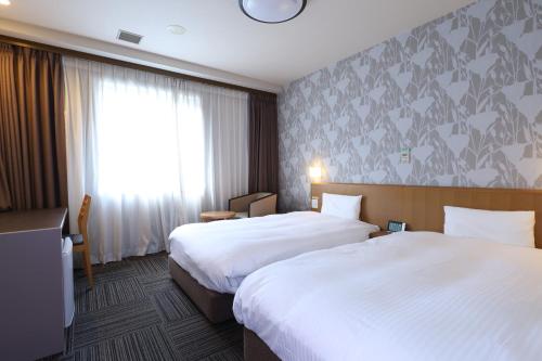 Twin Room - Non-Smoking