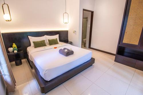 Double Room with Private Bathroom image 8