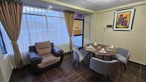 Four-Bedroom House image 10
