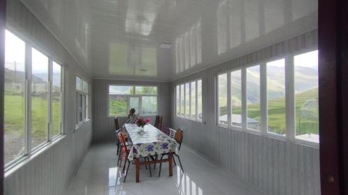 Zaur Guest hause in Khinaliq