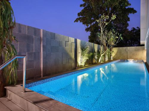 Uima-allas, Swiss-Belinn Simatupang in Jakarta