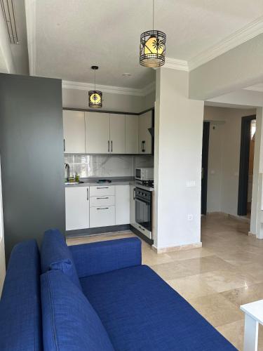 One-Bedroom Apartment image 10