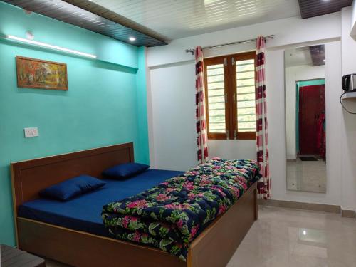 m² 1 slaapkamer, 1 privé badkamer Appartement in Overige (Him kim homestays) in Badrinath