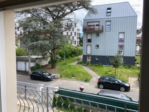 Maison à 2 pas de Genève (Maison a 2 pas de Geneve) in Ambilly