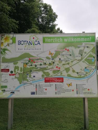 Ferienwohnung Schuhmann mit Wintergarten und Garten Therme Aquapulco und IKUNA Erlebnispark, ZOO Schmiding 20 min mit Auto entfernt AB 3 NÄCHTE BUCHBAR