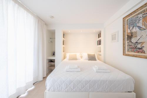 A Room with a View - image 12