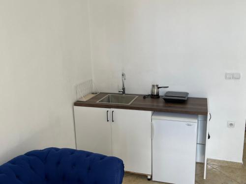 Apartment - Ground Floor image 5