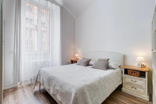 Apartment with one bedroom in Roma with wonderful city view and WiFi 29 km from the beach - image 7