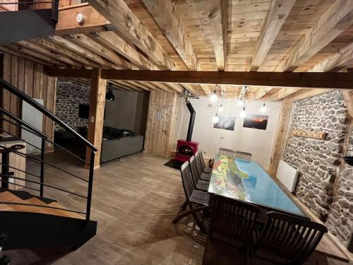 La Grange de la Gratade in โรชฟอร์-มงตาญ
