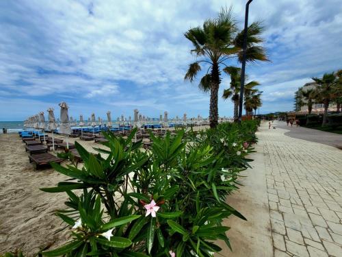 J&A Beachside Apartment - image 2