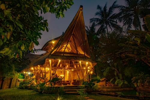 Cacao House 4bds Bamboo at Green Village Bali