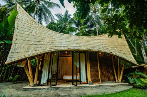 Cacao House 4bds Bamboo at Green Village Bali