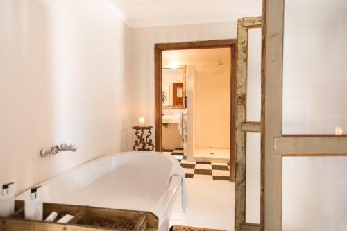 Fürdőszoba, Emily Moon River Lodge in Wittedrift