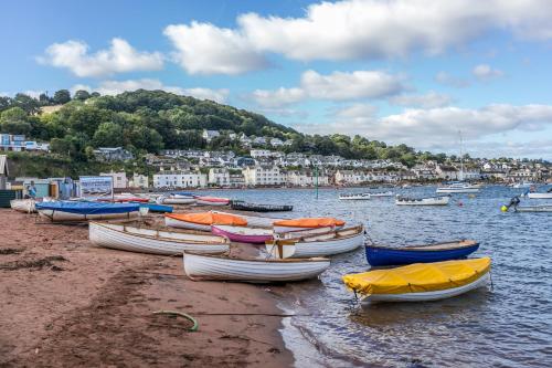 The Curlews - Waterside, boutique home with 360 panoramic views and 10 person Hyool, Teignmouth