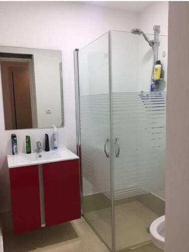 Magnifique appartement proche de CasaNearshore, Iscae, airport, Casablanca (fotografie 4)