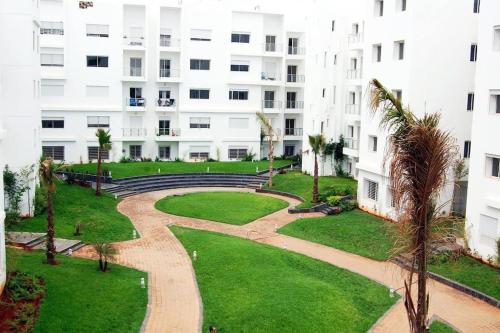 Magnifique appartement proche de CasaNearshore, Iscae, airport, Casablanca (fotografie 8)