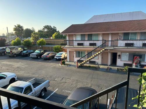 Morgan Hill Inn