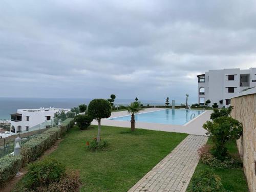 Appartement moderne avec piscine et vue sur mer, proche plage in Cabo Negro