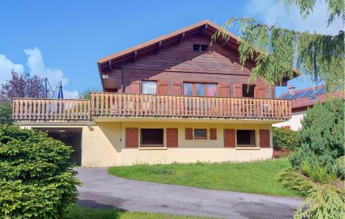 Beautiful Home In Xonrupt-longemer With Wifi - Location saisonnière - Xonrupt-Longemer