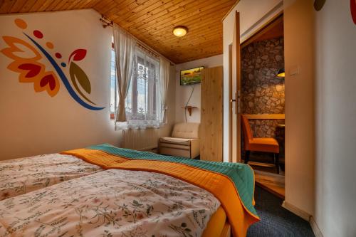 Two-Bedroom Apartment image 4