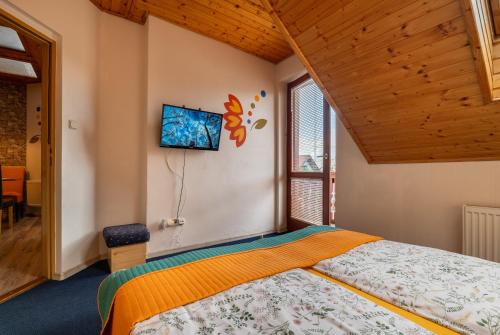 Apartment with Balcony image 10