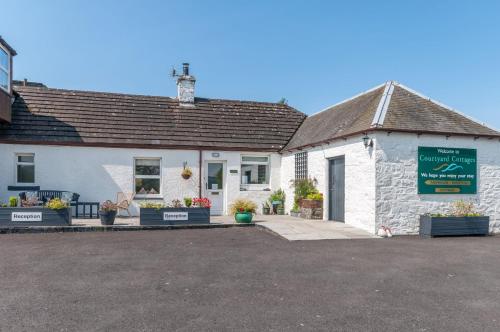 外部景觀, Courtyard Cottages Granary Cottage in 維格城