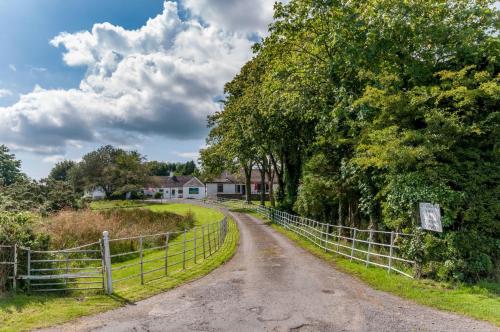 外部景觀, Courtyard Cottages Granary Cottage in 維格城