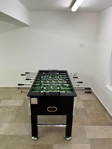 สิ่งอำนวยความสะดวกเพื่อการสันทนาการ, Czinege Vendégház - Kis ház (Czinege Vendeghaz - Kis haz) in โปรอสซโล่