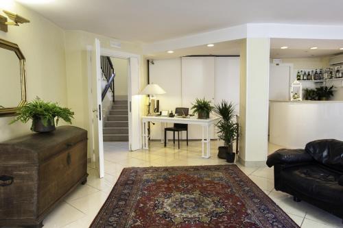 Residence Fellini - image 8