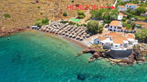 Horizon in Vlichos (Attiki)
