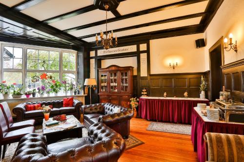 共用Lounge/電視區, 卡蒙茲別墅潘森酒店 (Hotel & Pension Villa Camenz) in 古斯特羅
