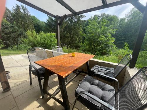 Balkons/terase, Bungalows am Waldessaum bei Hohenzieritz in Klein Vielen