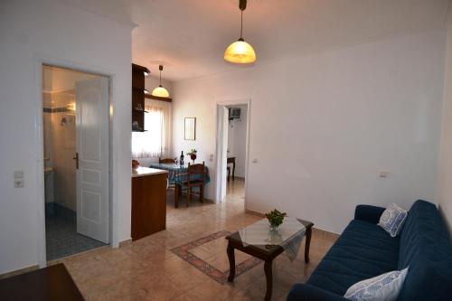 Villa Georgia – Perissa, UT