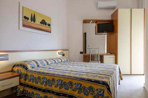 Hotel Continental - image 4
