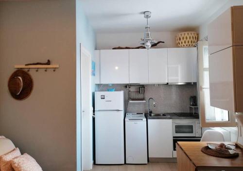 Studio Blue Sky in ตริพิตี