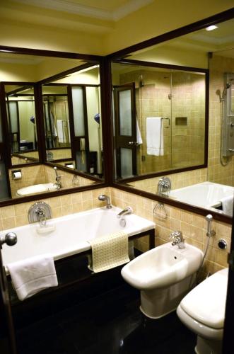 Pearl Continental Hotel, Lahore image 26