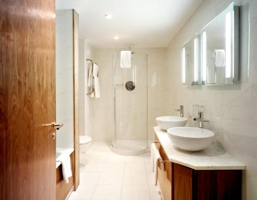 Manor West Hotel & Leisure Club - image 12